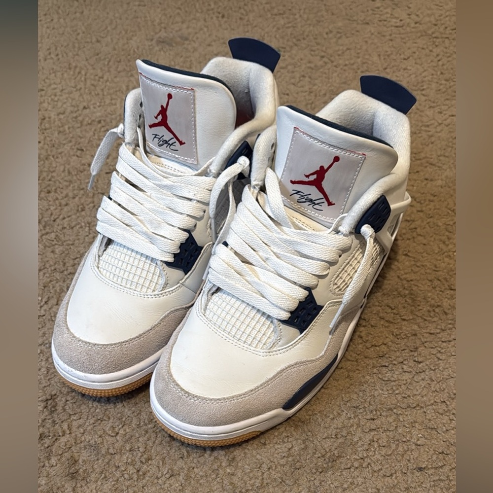 Jordan 4 SB Navy / Men’s 8